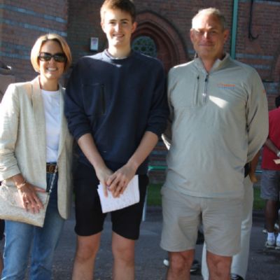 ALevelResultsDay20243523)